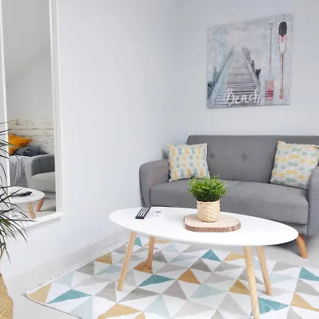 Apartament Coqueto Estudio En *