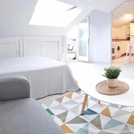 Coqueto Estudio En Apartment